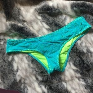 Bikini bottom!
